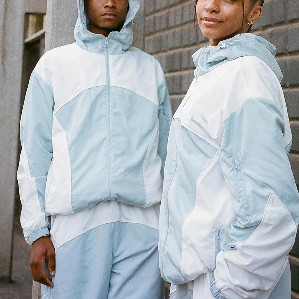 Unisex Custom Design Nylon Tracksuit Breathable Plus Size Windbreaker Jacket with Hooded Collar and Short Set for Spring Season