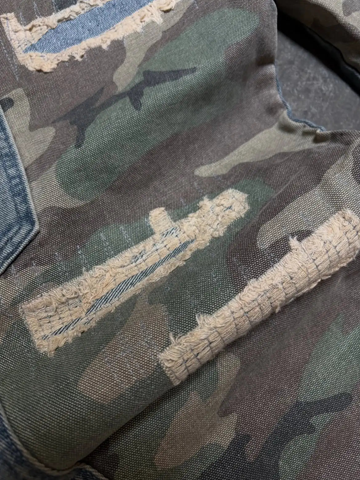 Custom Men's Jogger Jeans Distressed Camo Denim Pants for Men Cargo Denim Jeans