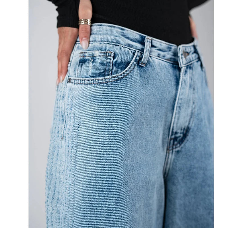 Custom Women's Eco-Friendly Mid Waist Light Wash Casual Loose Fit Denim Boyfriend Jeans