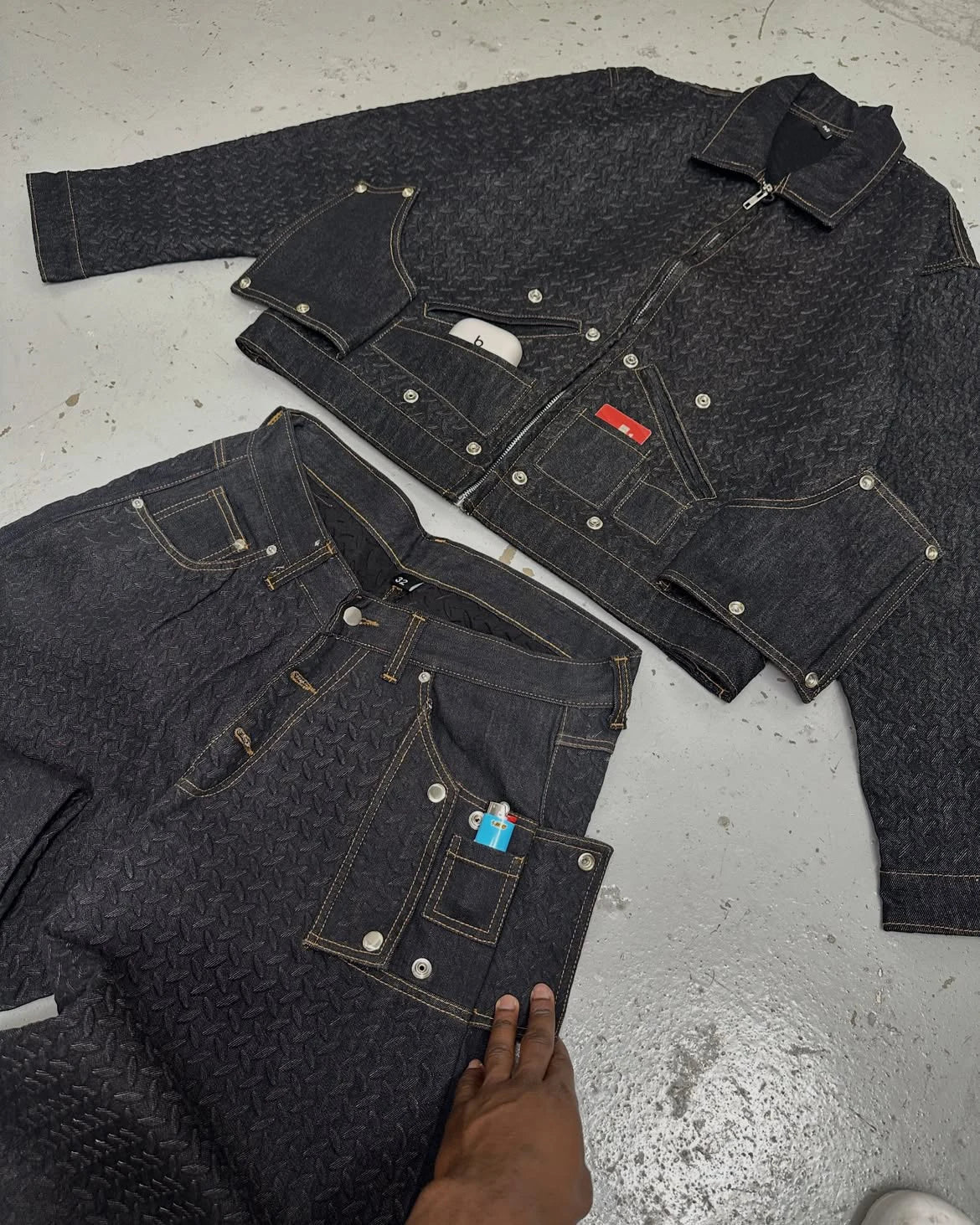 Custom Multi Pocket Jean Jacket and Pants Set for Men Denim Jacket and Jeans Men's Fashion Denim Set