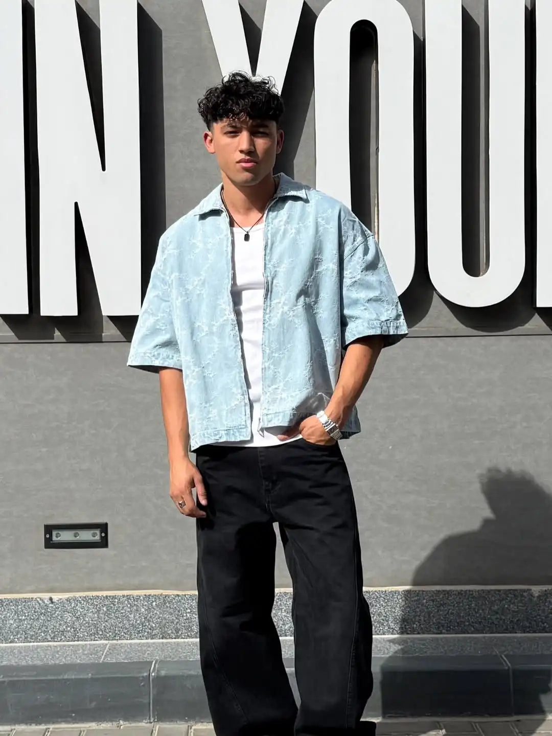 Custom Mens Boxy Fit Denim Shirt Streetwear Short Sleeve Zip up Denim Shirt for Men Denim Style Shirt