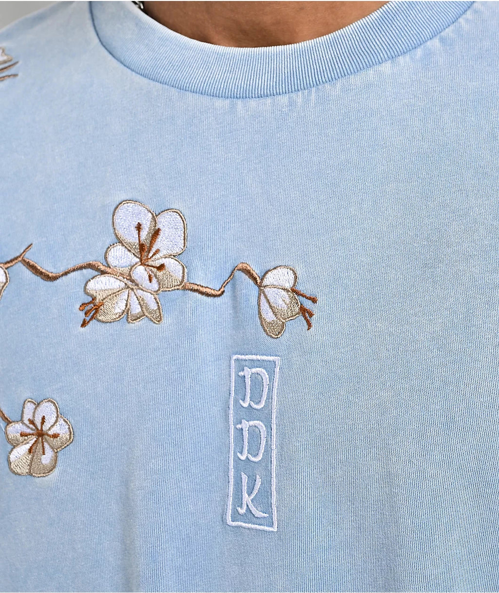 Custom Premium Tshirt High Quality Designer Tshirts for Men Embroidery 180gsm Cotton Tshirts Manufacturer