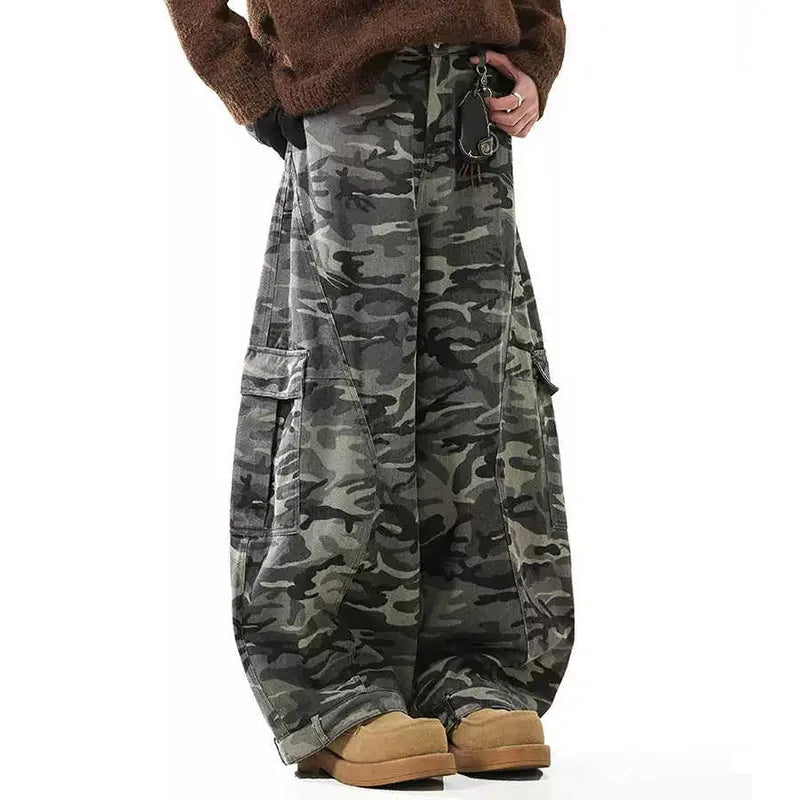 Manufacturer Custom Streetwear Vintage Oversized Loose Wide Leg Baggy Trousers Camo Cargo Pants Men