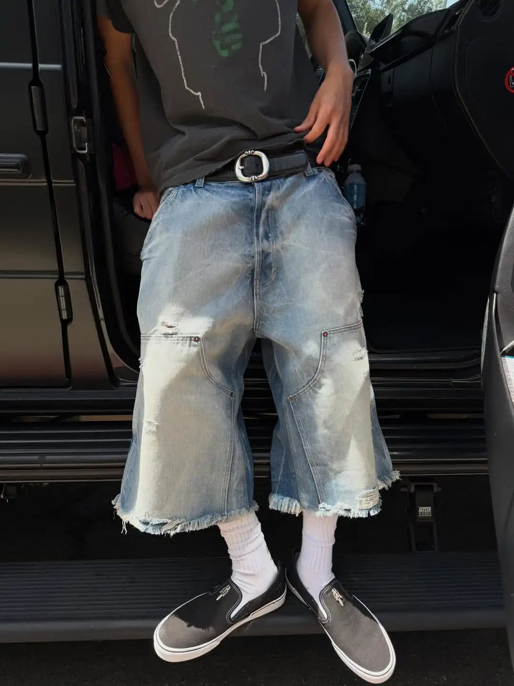 Custom Long Jorts Baggy Denim Shorts for Men Streetwear Distressed Denim Jorts Manufacturers