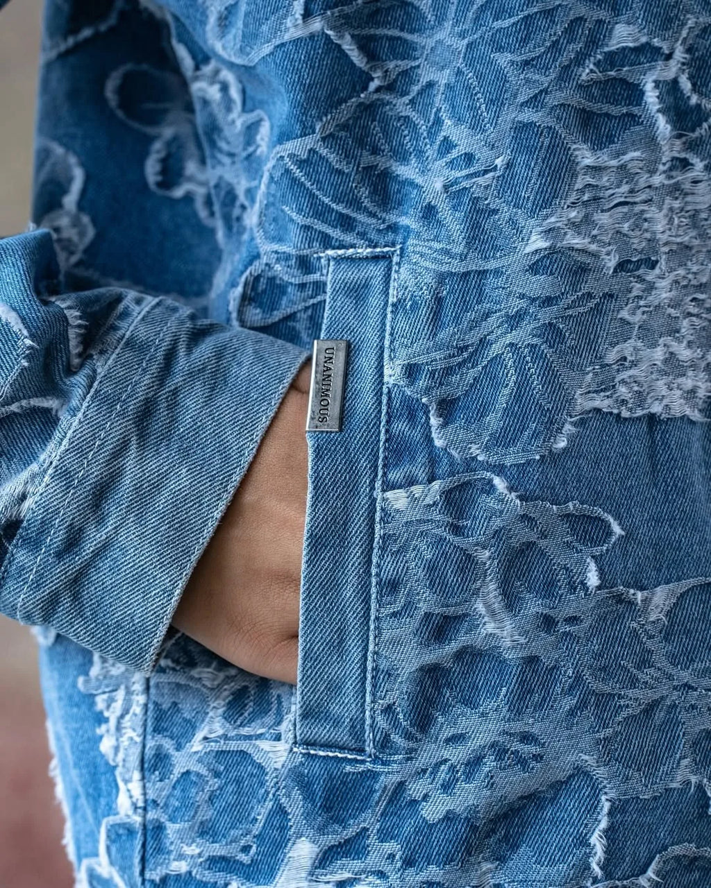 Custom Men's Denim Jacket with Embroidery Jacquard Weave Floral Denim Jacket for Men